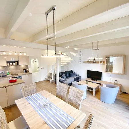 Ferienhaus Doppelhaushälfte Freyh 1 Am Golfplatz Ranzow