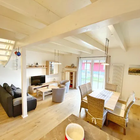 Doppelhaushälfte Freyh 1 Am Golfplatz Ferienhaus